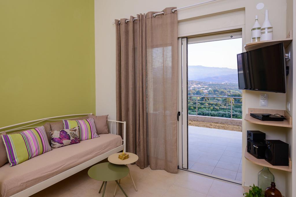 Aksos Suites Accessible Accommodation Agia  Cameră foto